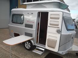 New Eriba Familia 320gt Wohnwagen Wohnmobil Autos