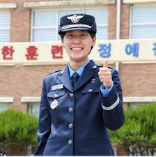 에타에 올라온 공군 자살사건 글 5. ê³µêµ° í•™ì‚¬ì‚¬ê´€í›„ë³´ìƒ 409ëª… ìž„ê´€ì‹ 3ëŒ€ì§¸ ê³µêµ°ìž¥êµ íƒ„ìƒ ì—°í•©ë‰´ìŠ¤