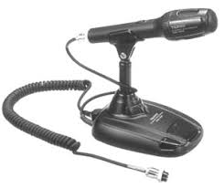 0 hold the chip with tweezers in the desired position, and apply the soldering iron with a motion line as indicated by the arrow in the diagram below. Yaesu Md 100a8x Desk Microphone Md100