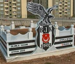 Mezarimi Boyle Istiyorum Siyahin Gucu Fotografcilik Bff