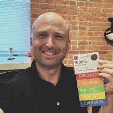 Elvis Washington's Instagram, Twitter & Facebook