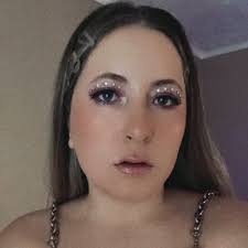 Mackenzie Everett (@MKSchumann)