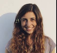 Naomi Obrien's Instagram, Twitter & Facebook