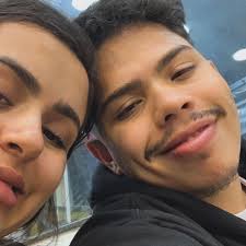 Laura (@lauralamberrti) • Instagram photos and videos