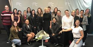 Why does jess yates feel like she is inside a washing machine? Jess Yates Blazes A Trail For Women Sportscasters Hatch