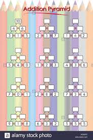 Ils collent cette feuille sur une copie double et font les exercices à l'intérieur. Pyramides Mathematiques Calcul Mental Pour La Pratique Completer La Feuille De Travail De Maths Chiffres Manquants Pour Eleves De Maternelle Image Vectorielle Stock Alamy