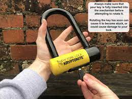 Oct 05, 2013 · one of the bikes i bought had a cable lock attached. Bike Lock Jammed How To Unjam It Quickly Bikelockwiki