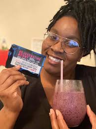 Today I mixed my greens with coconut milk, strawberry protein powder, 1  frozen banana and a teaspoon of vanilla extract...so delicious