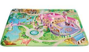 Un coup de chiffon humide et c'est nettoyé. Tapis Princesse Jouets 1er Age Joueclub
