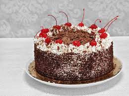 Pilihan standarnya kue tart, black forest, hingga red velvet buat merayakan hari spesial tersebut. 5 Resep Dan Cara Membuat Kue Ulang Tahun Sederhana Dan Cantik