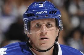 No NHL edict directing linesmen to break up fights before they start