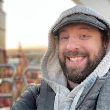 Matt Reeves and Robert Pattinson are