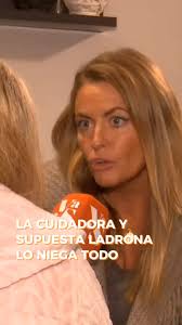 Cuidadora De La Serpiente María