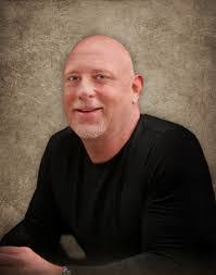 Michael Loewen's Instagram, Twitter & Facebook