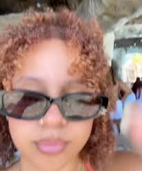 Your fav hOTtie got pinned On to the next chapter.. 👩🏽‍⚕️✨