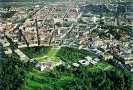 Castle In The Center Of The City Of Karlsruhe Germany Alemanha