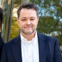 3700+ perfiles de «Jared»