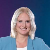 Heidi Kujawa's Instagram, Twitter & Facebook