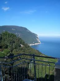 Zimmer ab 56 € pro bett/nacht (je nach saison und auslastung) ➔ zum angebot. Parco Naturale Regionale Del Monte Conero Marche Italien Beliebte Routen Alltrails