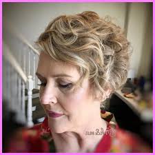 30 Short Hairstyles For Mother Of The Bride Over 50 Mother Of The Bride Hair Mother Of The Groom Hairstyles Mother Of The Bride Hair Short