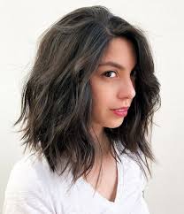 Ziemlich Pflegeleichte Lob Haarschnitte Fur 2018 Neue Besten Frisur Haarschnitt Pflegeleichte Frisuren Schulterlange Haarschnitte