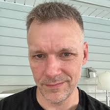 Adam Swiderski's Instagram, Twitter & Facebook