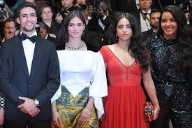 Salim kechiouche, hafsia herzi, alexia chardard and others. Mektoub My Love Conference De Presse Electrique Sans L Une Des Actrices En Tournage Epoch Times