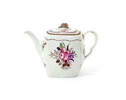 Lot 423 A Rare Worcester Teapot And Cover C 1780 Of Unusual Square Section With A Fluted Spout Painted In Polychro Tea Pots Flower Spray Polychrome
