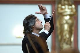 Riccardo muti music records is the record label producing audiovisual recordings of riccardo muti on an exclusive basis. New Year S Concert Vienna Riccardo Muti