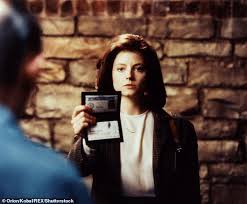 Jodie foster looks back at 'silence of the lambs' 30 years later february 12, 2021, 9:00 a.m. Jodie Foster Reveals She Was Scared Of Anthony Hopkins While Filming The Silence Of The Lambs Daily Mail Online