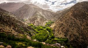 Jan 25, 2017 · the high atlas mountains extend in a northeasterly direction from morocco's atlantic coast (near agadir) for hundreds of miles inland toward the algerian border. Atlas Mountains Experience Atlas Mountains Freetour Com