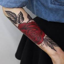 Tattoos Panosundaki Pin