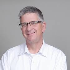 Doug Hildreth's Instagram, Twitter & Facebook