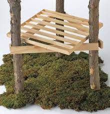 Tree House 4 Decoratoo Tree House Diy Pallet Tree Houses Tree House Plans