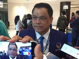 Penasihat senior untuk komisaris utama pt north sumatera hydro energy (nshe) emmy hafild yang juga pernah aktif sebagai aktivis walhi. Nasdem Emmy Hafild Meninggal Karena Kanker Paru Bukan Covid 19 Kumparan Com