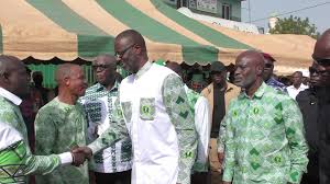 ACTE 7778 : LE MINISTRE AZIZ THIAM CET HOMME STRATEGE - COURTOIS - HUMBLE -  DISCRET - DE PEU MOTS EN COMPAGNIE DE SON CADET LE PRÉSIDENT TIDJANE THIAM  DU PDCI-RDA DANS