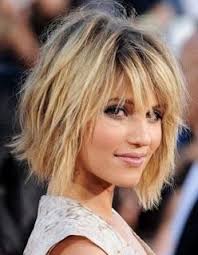 Bu Senenin Trendi Uzun Saclar Mi Kisa Saclar Mi Met Afbeeldingen Kapsels Shaggy Bob Halflange Lengtes
