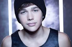Austin was born on april 4, 1996, in san antonio, texas, us. Austin Mahone Hospitalized For Blood Clot Fever Updated Billboard