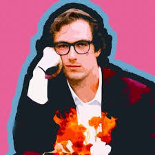 Robin Nowlin's Instagram, Twitter & Facebook