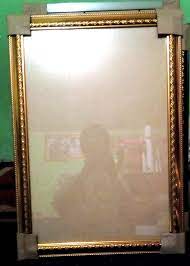 Harga ini tergantung pada kualitas, ornamen, desain, dan ukuran. Frame Bingkai Foto Pigura Tangsel Harga Reseller