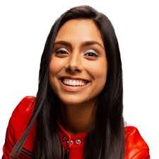 Tara Levy's Instagram, Twitter & Facebook