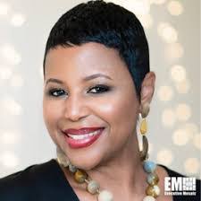 Karen Swain's Instagram, Twitter & Facebook