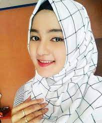 Banyak cewek sexy, genit dan cantik sekali pokoknya dijamin anda tidak akan kecewa. Foto Cewek2 Cantik Lucu Berhijab Anak Remaja Bercadar