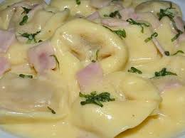 Kase Schinken Sahne Sauce Fur Tortellini Etc Rezept Schinken Sahne Sauce Rezepte Tortellini