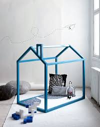 The bed itself might look pretty simple yet effectively fit to the room design. Remodelaholic Diy Toddler House Bed Frame Playhouse Reading Nook