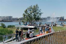 喀山市卡班湖群滨水区 俄罗斯 土人设计 谷德设计网in 2021 landscape design landscape sydney opera house