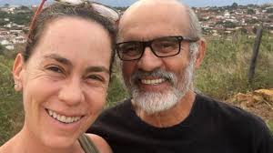 Con romántico beso: así celebraron Jairo Camargo y Patricia Tamayo la  victoria contra el covid-19 - Infobae