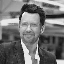 📡 El mito del Pierce‑Arrow de Tesla 🧠 Leyenda moderna o engaño histórico  ¿Por qué surgió una historia sin fuentes...!!!