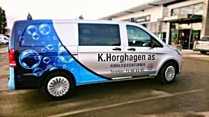 Pin By Graf Art 972 On Inspi Travail Car Wrap Design Van Wrap Commercial Vehicle