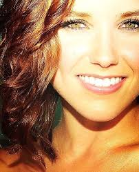 Jenna Bartlett (jennambartlett)